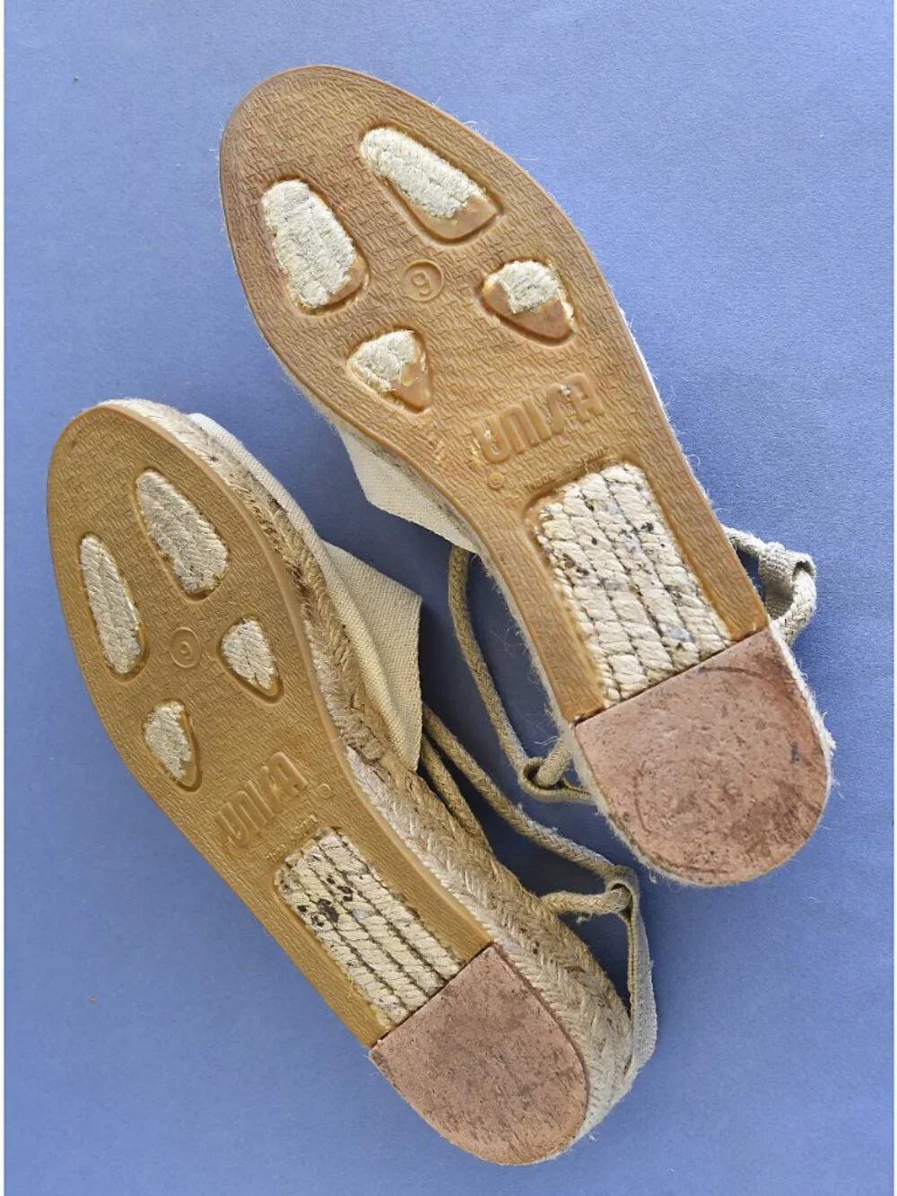 Canvas Espadrille Shoe Sz 9, Light Beige Unisa NWOT